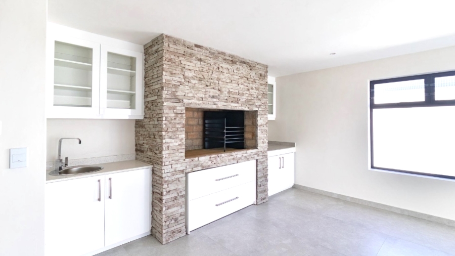 3 Bedroom Property for Sale in Atlantic Waves Estate Western Cape